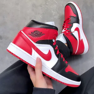 Jordan1_Nike_LP.jpg