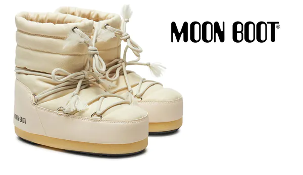 Moonboots66497469.jpg