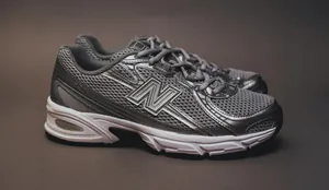 covernewbalance740grey.png