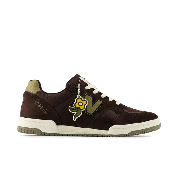 tom-knox-x-new-balance-numeric-600-chocolate-nm600kkd-1.png