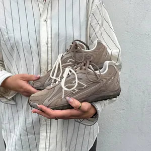 NB204l646.jpg