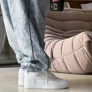 Af12001.jpg